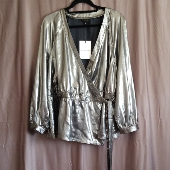 ⭕5/$25⭕New! WhoWhatWear Metallic Wrap Blouse - Picture 5 of 8